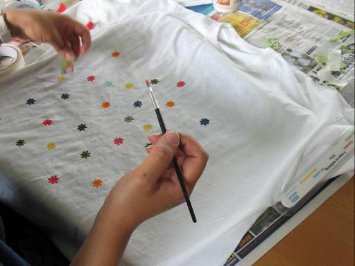 Feeling Good Project - Walsall NHS - T Shirt design session - Jamila Walker